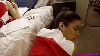 عاهرات صغيرات يتوسلن للمزيد من الجنس الشرجي الخشن