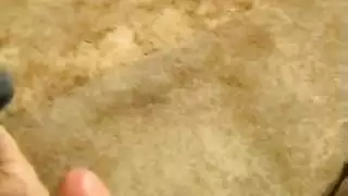 لسان عميق وبلع: زوجين هواة في عمل إكس إكس إكس بالوجه