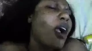 أحذية وجلود وفرج مبلل استمناء إباحي