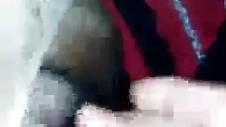 أثداء هائلة تتأرجح في فيلم إباحي