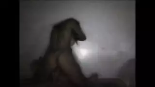 فيلم بهيمية إباحي: مص قضيب الحصان العملاق