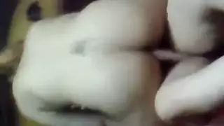 سكس اخوات مصرى يكوى شعرةا