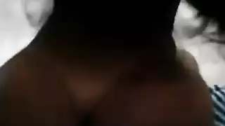 كس ياباني صغير في مشهد بورنو عنيف