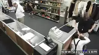 فتيات عابرات مع زب قاس وفرج ضيق