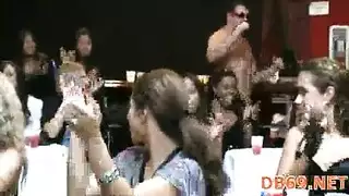 بث إكس إكس إكس: عاهرات محجبات صغيرات في فعل