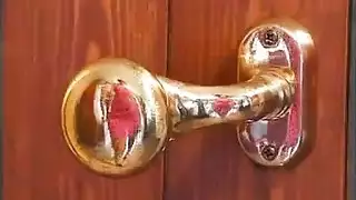 شريط جنسي إيطالي: ميلف تأخذ شرجًا عنيفًا من شاب مثير