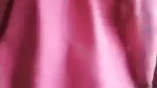 طوكيو مقلاع الهرة الأكل