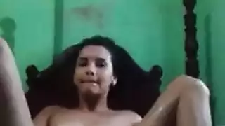 حوريات شقراء أجنبيات في مشاهد جنس شرجي ومهبلي صعبة