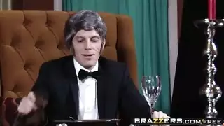 نيك مسائي رومانسي مع زوجة مثيرة متطلبة