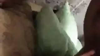 الاخت بتحضر فيلم سكس وهو واخوها شافها