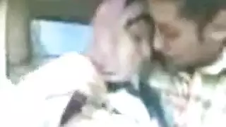 عصر أثداء وعمل إباحي قوي