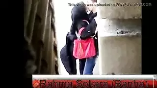 نيك حنجرة خشن وعض الشفاه مع فتاة بنها المشاغبة