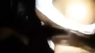 في بعض الأحيان ، الجدة الشقراء مفلس جيلف