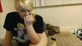 ترانزيستور شيميل وكابريس: جلسة إباحية صاخبة