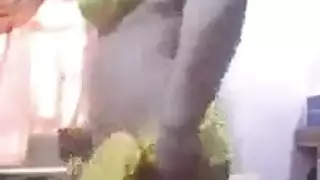 رقص ربة منزل يائسة النسخة المصرية، إظهار الفرج