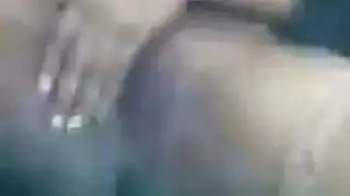 إكس إكس إكس: عربية محجبة تظهر أثداءها الكبيرة لمص قوي