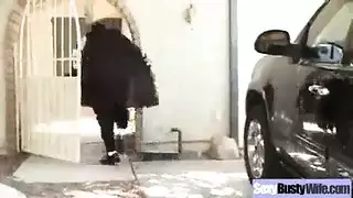 حصان ينيك إمرأة