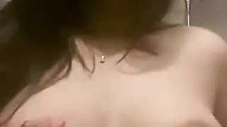 شريط جنس قاسي لمؤخرة مشهورة