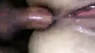 المدلعة القذرة سامية تحب الجنس الفموي العميق والوضعية الخلفية