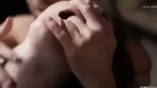 سكس عنيف مع زوجة الاخ الشرموطة تعشق العنف