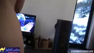 مهبل ممتد يُضخ فيه المني حتى الامتلاء