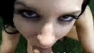 بوابة عربية خنثى جنس: محتوى صريح