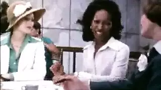 شرج بالموقف الفرنسي: ضربات خشنة بعقدة تفوق