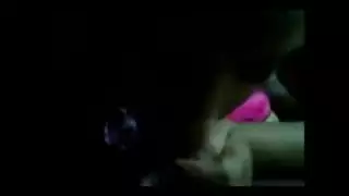 حفلة جنس في شقة دعارة: عاهرة مصرية تأخذ قضيبين