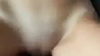 هي تريد زبه، وهو يريد كسها