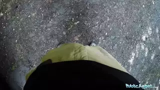 شريط جنس عنيف: تدمير طيز وكس شرموطة إيطالية