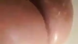 البنت لما تؤخذ الولد في الحمام اسفل حاج في البنات والرجال يعملوقلت قدب حبيبتى اوي اوي