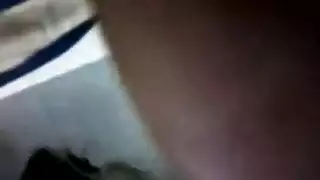 فيديو إباحي عنيف مع امرأة ضخمة: جنس بين الثديين والقذف داخلها