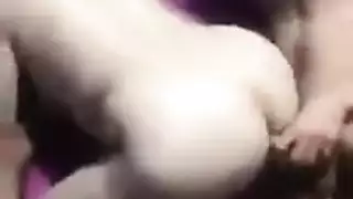 فتاة مصرية تحب أن تمتلئ بقضيبين صلبين