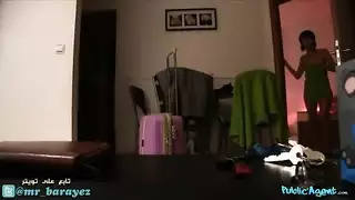 فتاة آسيوية تتعرض لجماع شرجي قوي بدقة عالية