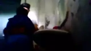 مشهد إباحي: سحاق إجباري في الحمام