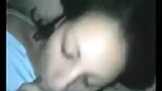 جنس فموي مبلل وجلسة نكح في الحلق