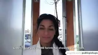 يقتصبا غصبن عنه