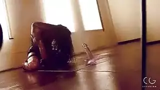 صوفيا وأريا: مدمنتان على تسجيل جماعهما الصريح