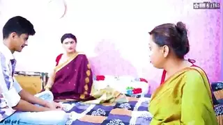 اشتعلت اثنين من و يمارسان الجنس عندما لا يوجد أحد في المنزل صوت هندي