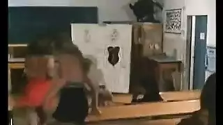 ٦ رطب ومتوحش لا مكان للنوم، مجرد اختراق عميق