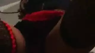 سحاقيات بممارسة القبضة الشرجية والبراز إكس إكس إكس