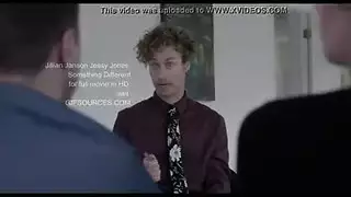 كس جيليان يانسون المشعر ينكح بقضيب أسود