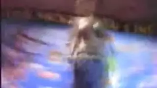 فيديو viral: بنات تتوسلن من أجل قذف على الوجه