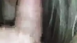 كتكوت ساخن واحد يمتص ديك عميقًا جدًا ويحصل على نائب الرئيس على بوسها الشاحب تمامًا