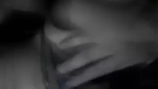ماراثون إباحي سحاقي: مقص، ركوب الألعاب الجنسية، ونفث السوائل