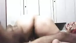 قم بتنزيل الجنس العربي في جاري xxx كس