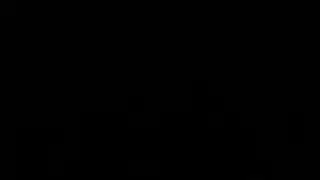 تغيير الجنس المثلي: مغامرة الجنية الإباحية في الزجاجة