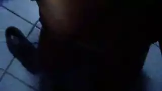 سمراء لا تشبع تتوسل للعمل الإباحي العنيف