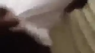 جدتان تشعران بالملل فتخرجان منه بممارسة سحاق مثيرة