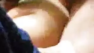 التجسس على مرحاض البنات